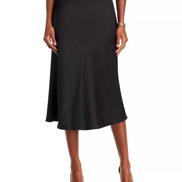 Aqua faux wrap satin midi skirt. Black, size Small. NWT - Picture 5 of 8